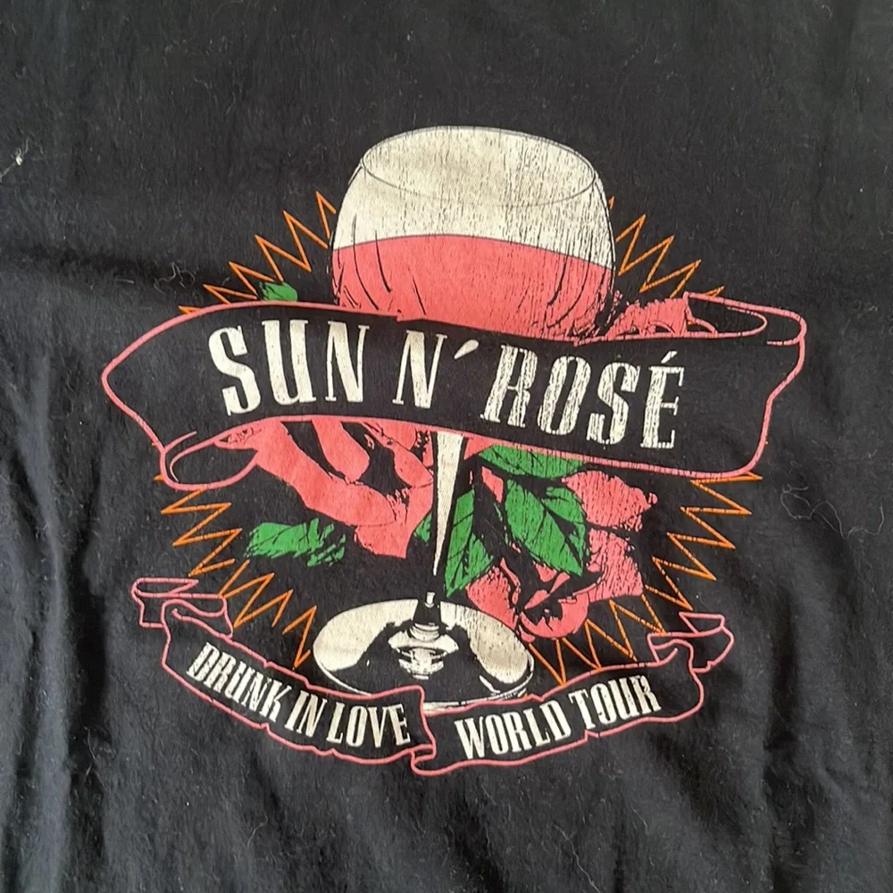 Graphic Tee - Picture 2 of 4